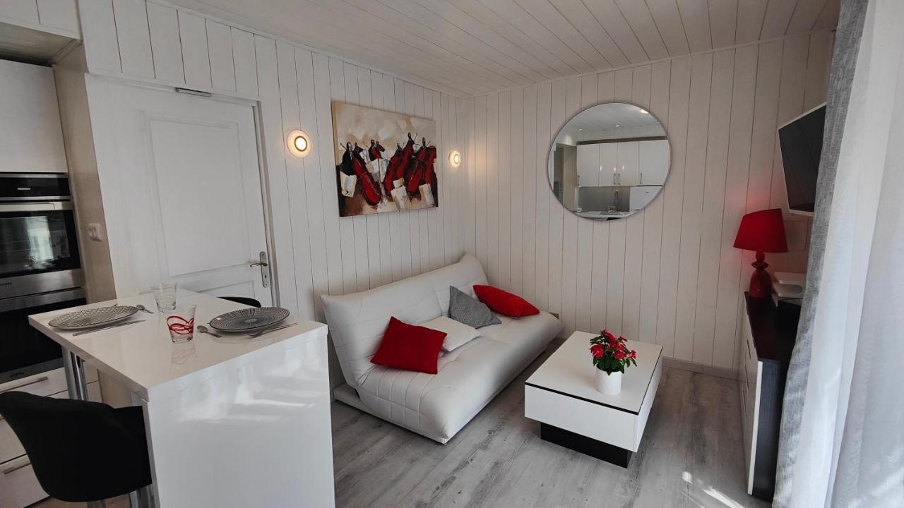 Le Petit Paradis بريف لا غايلارد المظهر الخارجي الصورة